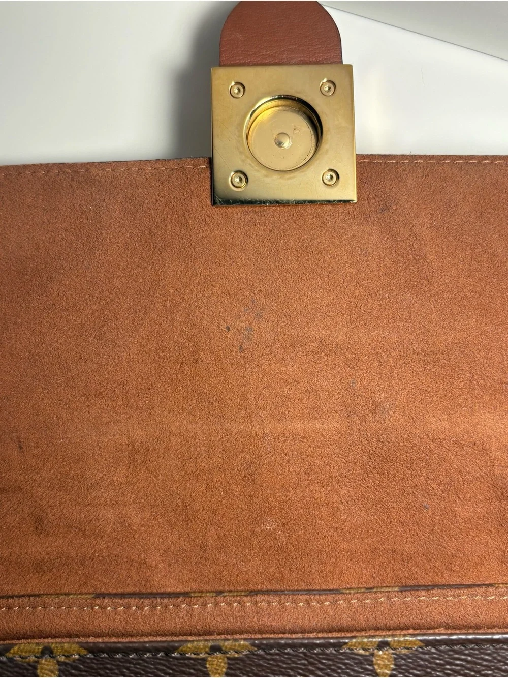 AUTHENTIC Louis Vuitton Brown Monogram Locky BB & Tan Top-Handle Satchel
